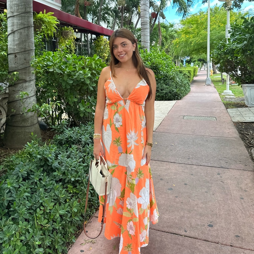 FARM RIO maxi dress. Flowy, beautiful and comfortable!